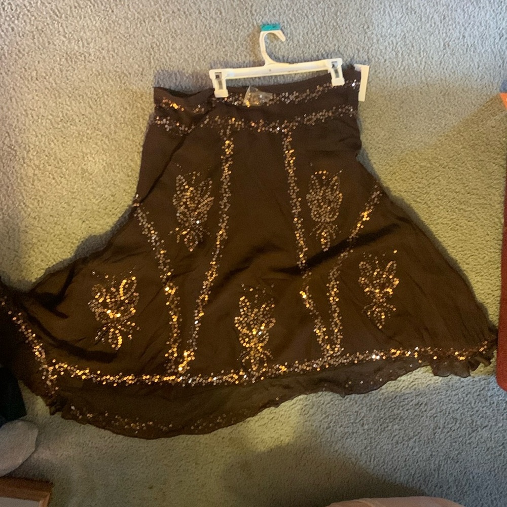 Burgundy sequined silk skirt size 20